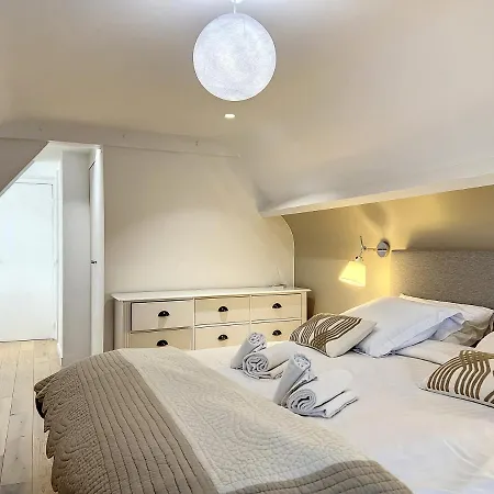 Villa Du Champ De Courses Yourhosthelper Villa Deauville